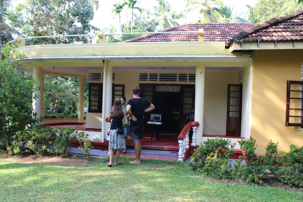 Abberny Villa Midigama East Eksteriør bilde