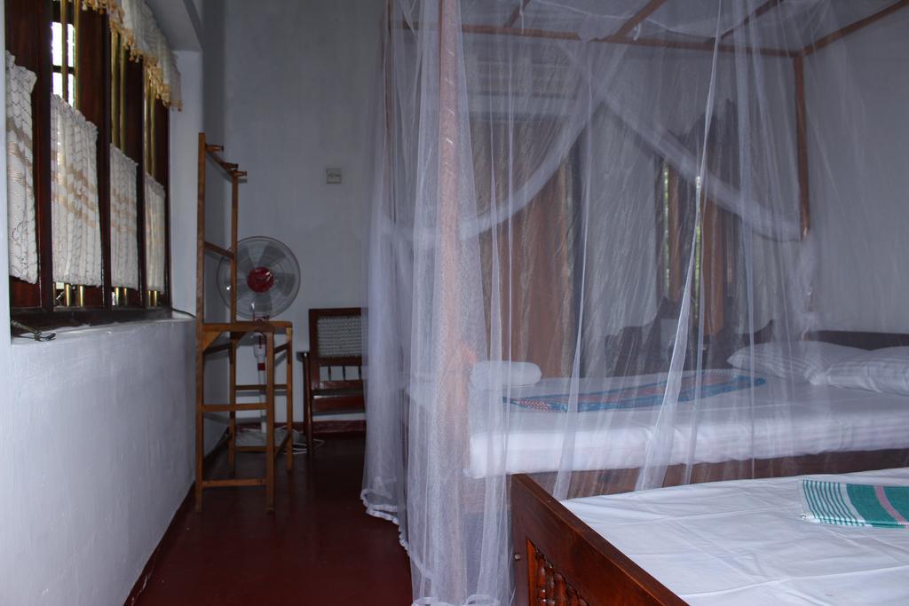 Abberny Villa Midigama East Eksteriør bilde