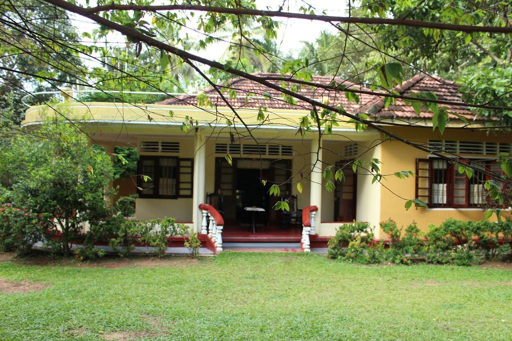 Abberny Villa Midigama East Eksteriør bilde
